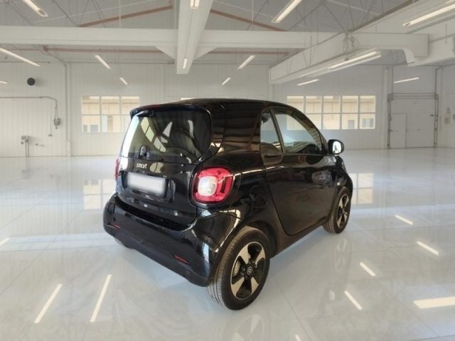 smart forTwo EQ Passion - foto 3 di 4