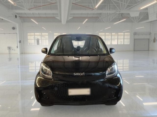 smart forTwo EQ Passion - foto 2 di 4