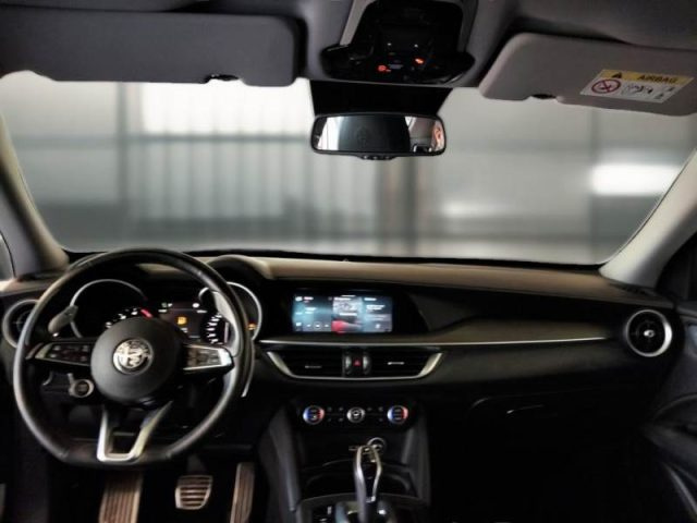 Alfa Romeo Stelvio 2.2 Turbodiesel 190 CV AT8 Q4 Ti - foto 3 di 4