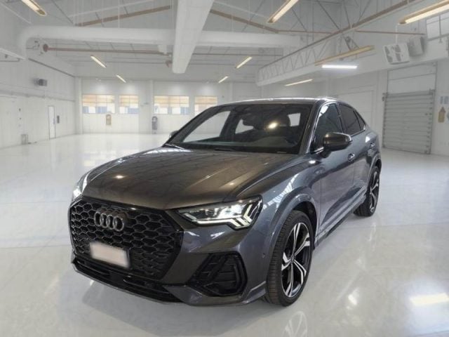 Audi Q3 SPB 35 TDI S tronic S line edition, del 2022, 97.000 km, in vendita a Alcamo (TP)
