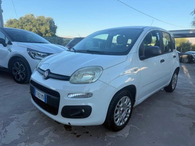 Fiat Panda 1.3 MJT S&S Easy Van 4 posti, del 2018, 164.000 km, in vendita a Alcamo (TP)