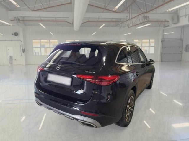 Mercedes-Benz GLC 220 d 4Matic Premium Plus - foto 2 di 4
