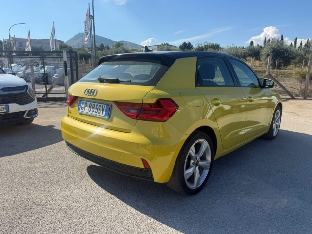 Audi A1 SPB 25 TFSI S tronic Identity Black - foto 3 di 4