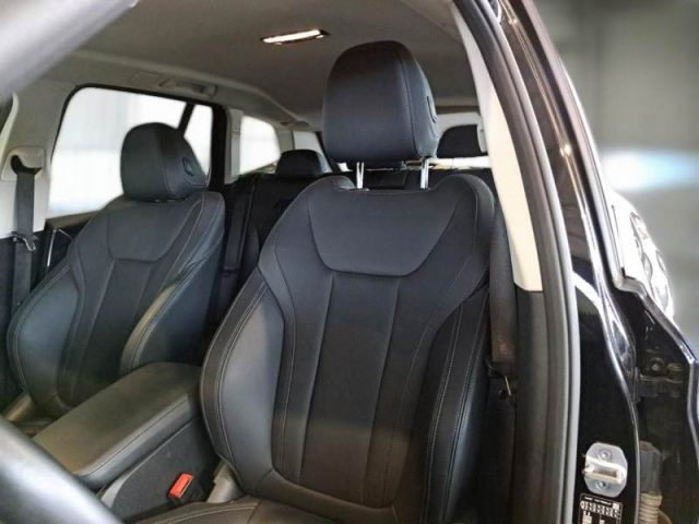 BMW X3 xDrive30e - foto 3 di 4