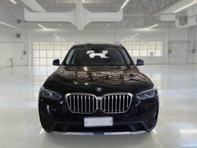 BMW X3 xDrive30e - foto 2 di 4