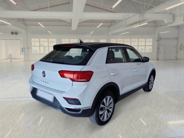 Volkswagen T-Roc 1.6 TDI SCR Style BlueMotion Technology - foto 2 di 4