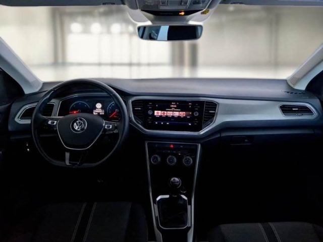 Volkswagen T-Roc 1.6 TDI SCR Style BlueMotion Technology - foto 3 di 4