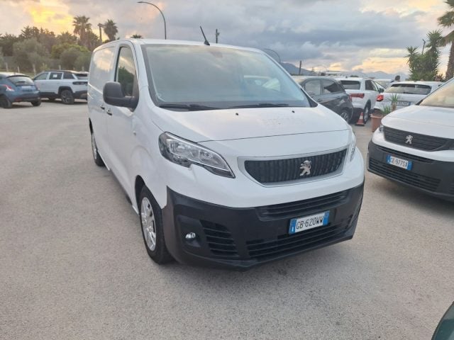 Peugeot Expert 2.0 BlueHDi 120 S&S PC-TN Furgone Premium Compact, del 2020, 199.000 km, in vendita a Alcamo (TP)