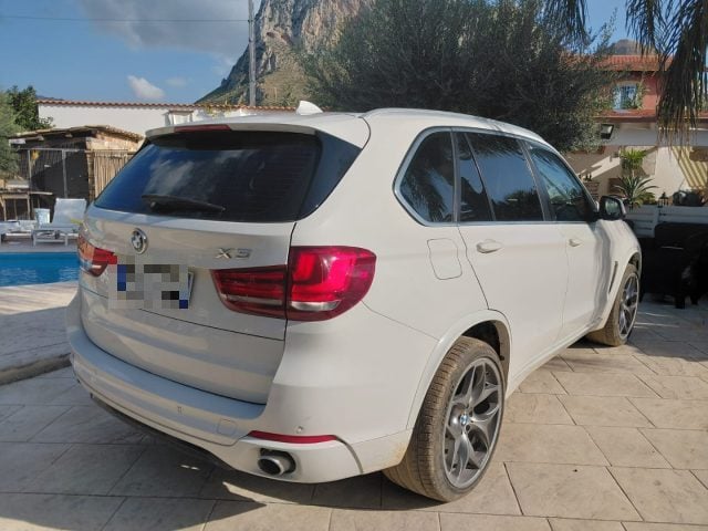 BMW X5 sDrive25d Experience - foto 2 di 4