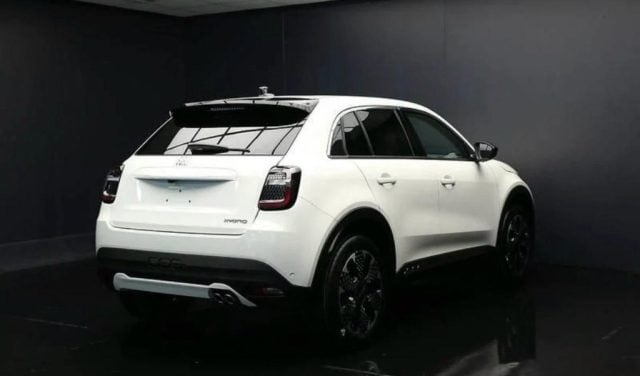 Fiat 600 Hybrid 110 CV DCT MHEV La Prima - foto 2 di 2