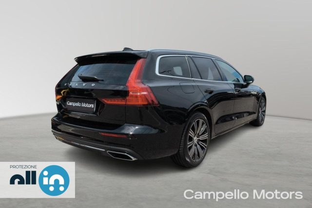 Volvo V60 V60 T6 Recharge AWD Plug-in Hybrid Inscription - foto 3 di 4