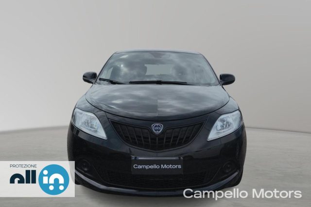 Lancia Ypsilon Ypsilon 1.0 70cv Hybrid S&S Silver - foto 2 di 4