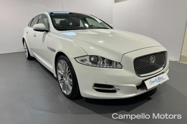 Jaguar XJ XJ 3.0D V6 Premium Luxury usato a VENEZIA