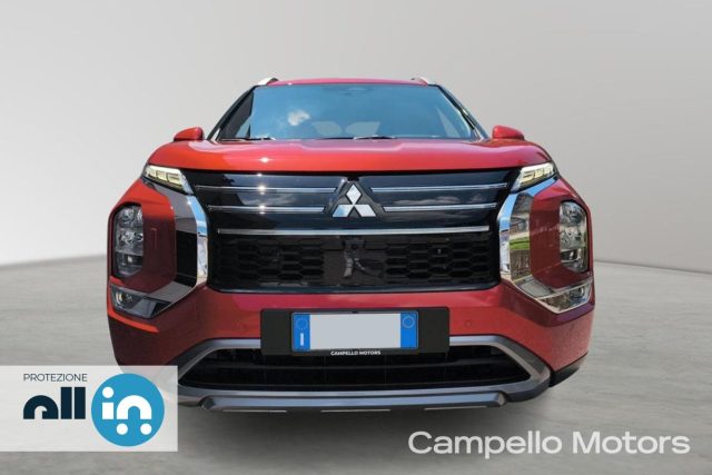 Mitsubishi Outlander Outlander PHEV 2.4L INTENSE 4WD - foto 2 di 4