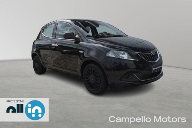 Lancia Ypsilon Ypsilon 1.0 70cv Hybrid Silver, del 2021, 16.575 km, in vendita a Venezia (VE)