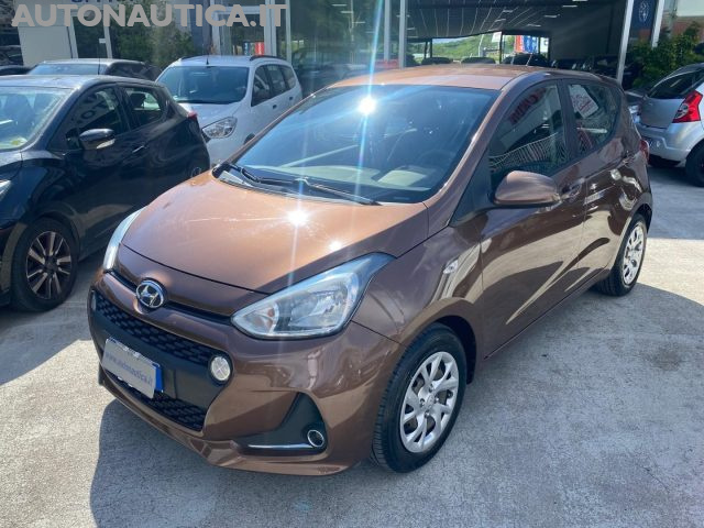 Hyundai i10 1.0 MPI TECH 67cv usato a NAPOLI