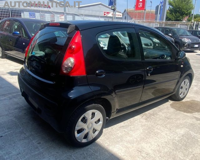Peugeot 107 1.0 68cv 5p. PLAISIR 2TRONIC - foto 4 di 4