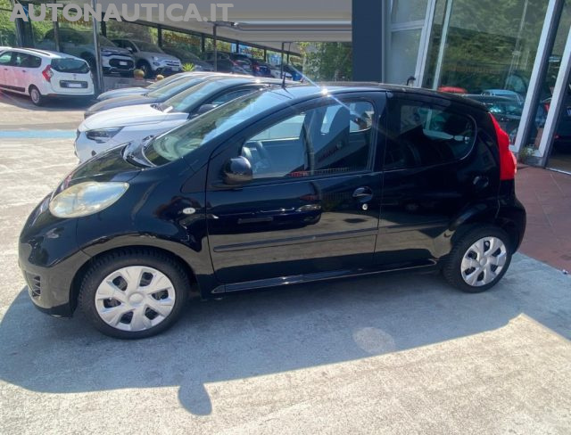 Peugeot 107 1.0 68cv 5p. PLAISIR 2TRONIC - foto 2 di 4