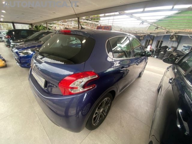 Peugeot 208 1.4 VTi 95cv 5PORTE GPL-TECH ALLURE - foto 4 di 4