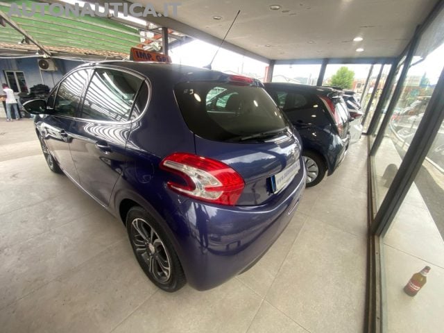Peugeot 208 1.4 VTi 95cv 5PORTE GPL-TECH ALLURE - foto 3 di 4