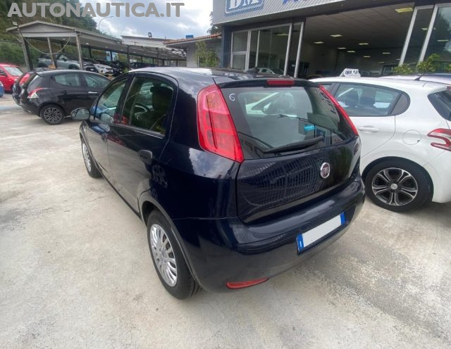 Fiat Punto 1.3 MJET 95cv 5 PORTE STREET - foto 3 di 4