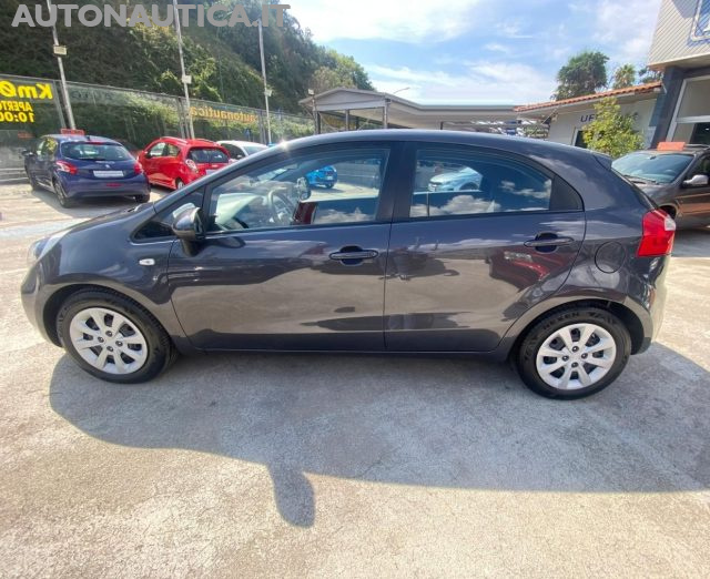 Kia Rio 1.4 CRDi WGT 5p. EX 90cv - foto 2 di 4