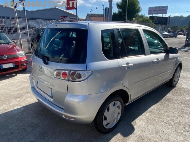 Mazda 2 1.2 16v ENERGY 75cv - foto 4 di 4