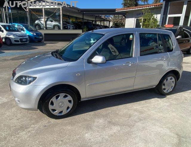 Mazda 2 1.2 16v ENERGY 75cv - foto 2 di 4
