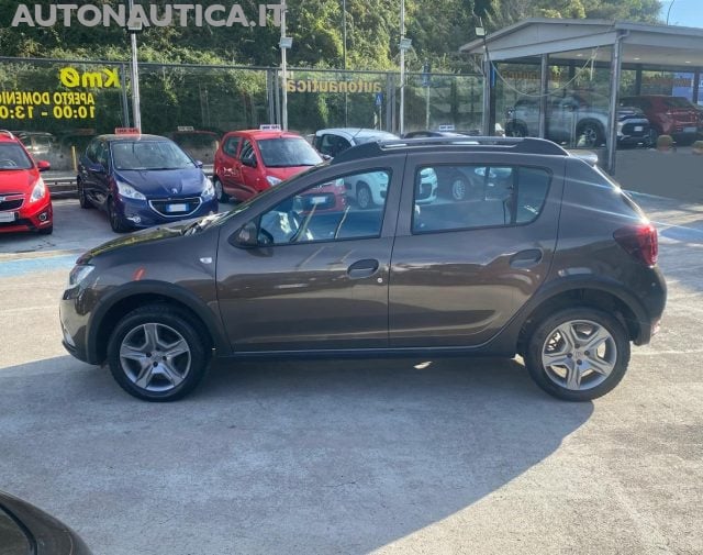 Dacia Sandero 0.9 TCe STEPWAY 90cv START & STOP COMFORT - foto 2 di 4