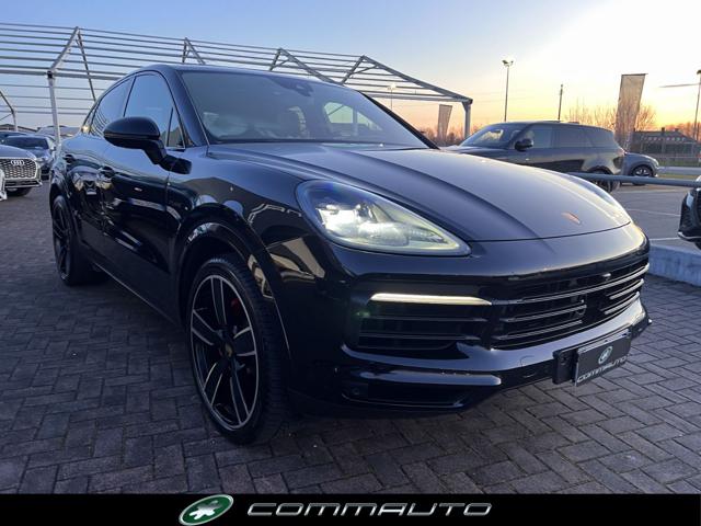 Porsche Cayenne Coupé 3.0 V6 E-Hybrid - foto 4 di 4
