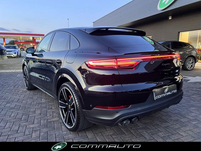 Porsche Cayenne Coupé 3.0 V6 E-Hybrid - foto 2 di 4