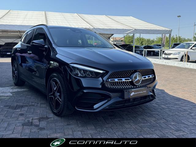 Mercedes-Benz GLA 200 d Automatic 4Matic AMG Line Advanced Plus - foto 4 di 4