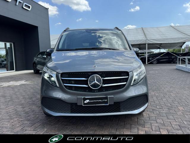 Mercedes-Benz V 220 d Automatic 4Matic Premium Compact - foto 2 di 4
