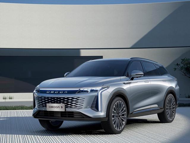 Omoda 9 Omoda 9 1.5 TGDI 537 CV Super Hybrid System i-AWD km 0 a QUINTO DI TREVISO