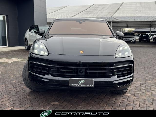 Porsche Cayenne Coupé 3.0 V6 - foto 2 di 4