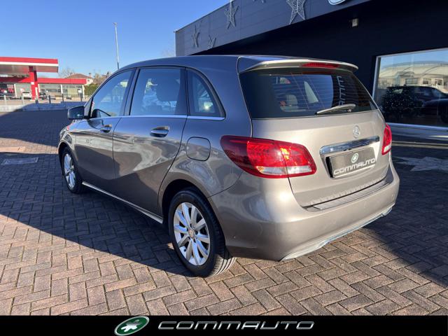 Mercedes-Benz B 180 d Executive - foto 2 di 4