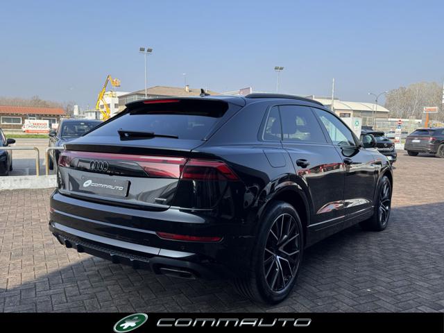 Audi Q8 SUV 50 TDI 286 CV quattro tiptronic S line edition - foto 4 di 4