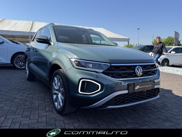 Volkswagen T-Roc 1.5 TSI ACT DSG Life - foto 3 di 4