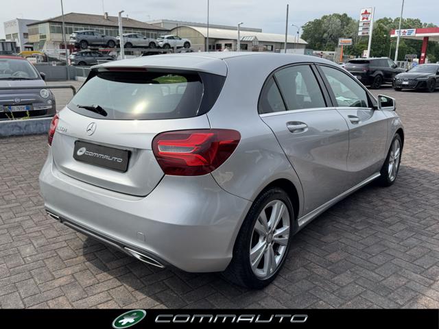 Mercedes-Benz A 180 d Automatic Sport - foto 4 di 4