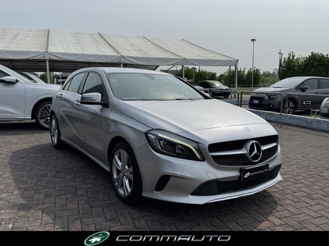 Mercedes-Benz A 180 d Automatic Sport - foto 3 di 4