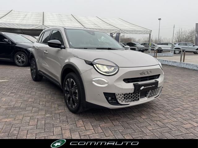 Fiat 600 Hybrid 110 CV DCT MHEV La Prima - foto 3 di 4