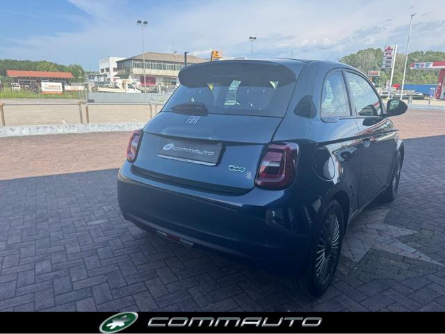 Fiat 500e Berlina 42 kWh Icon + - foto 3 di 4