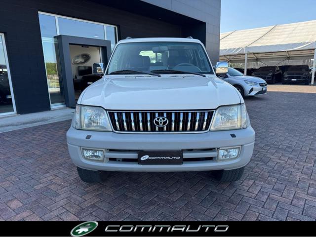 Toyota Land Cruiser 3.0 TD 3 PORTE - foto 3 di 4