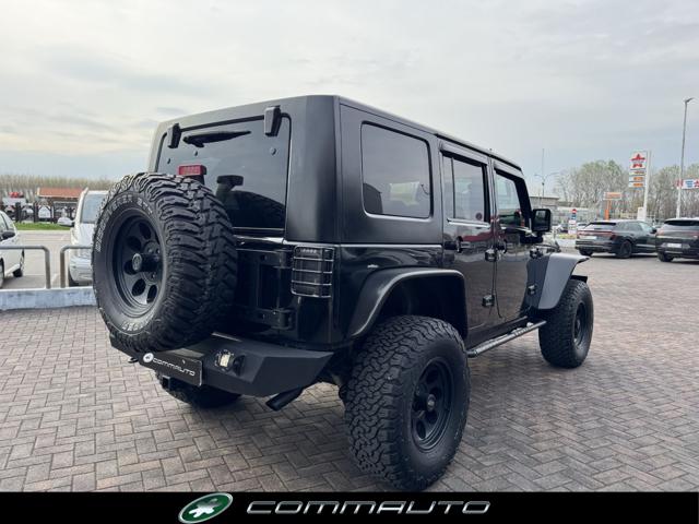 Jeep Wrangler Unlimited 2.8 CRD Sahara - foto 4 di 4