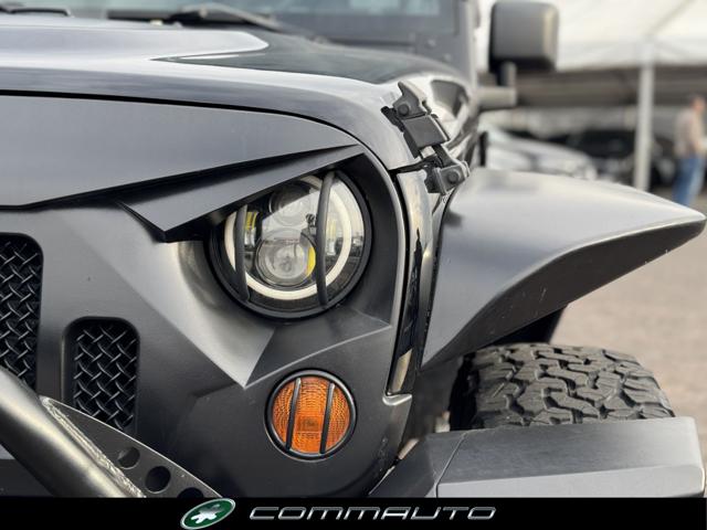 Jeep Wrangler Unlimited 2.8 CRD Sahara, del 2007, 168.686 km, in vendita a Quinto Di Treviso (TV)