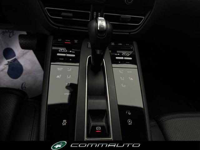 Porsche Macan 2, del 2024, 16.502 km, in vendita a Quinto Di Treviso (TV)