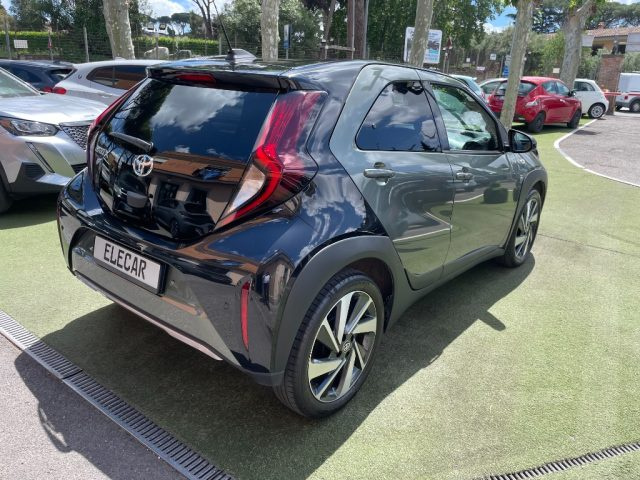 Toyota Aygo X 1.0 VVT-i 72 CV 5 porte Lounge S-CVT - foto 4 di 4