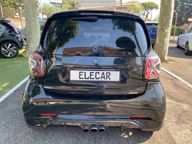 smart forTwo BRABUS 0.9 Turbo twinamic 125 R - foto 3 di 4
