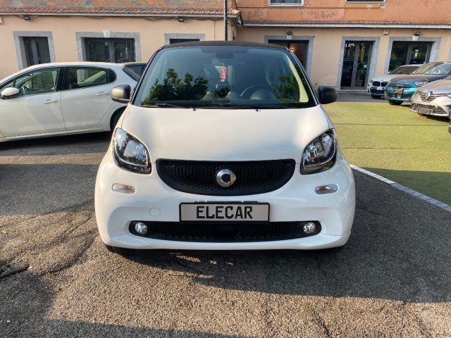 smart forTwo 70 1.0 twinamic Passion - foto 2 di 4