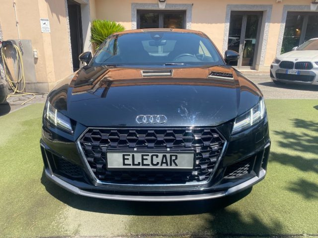 Audi TT Coupé 40 TFSI S tronic s line - foto 2 di 4